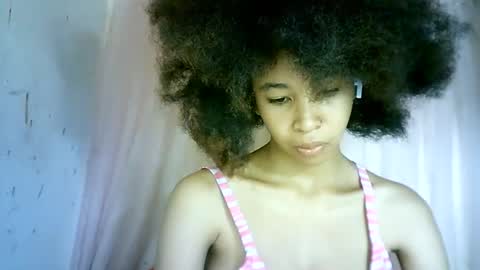 xenna610827 online show from 03.02.25