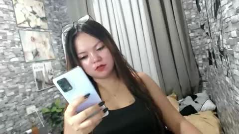 Snapshot of xexy_kate143 chatting on 11.12.25 xexy_kate143 online show from 11.12.25