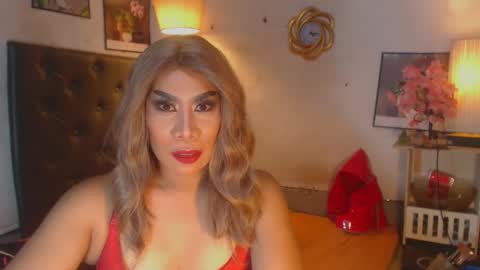 Snapshot of xhardcock2playx chatting on 02.15.25 GODDESS KRISTEL online show from 02.15.25