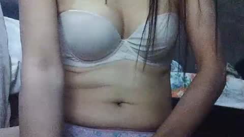 Snapshot of xhotskinny69x chatting on 02.03.25 xhotskinny69x online show from 02.03.25