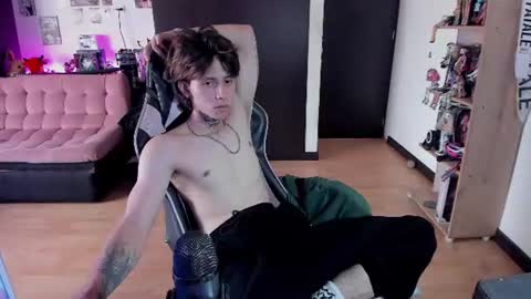 xIce Boy online show from 06.10.26