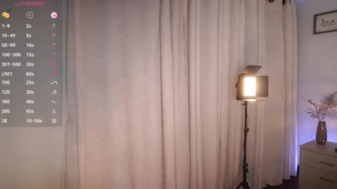 Snapshot of ximena_cortez3 chatting on 02.05.25 Ximena cortez online show from 02.05.25