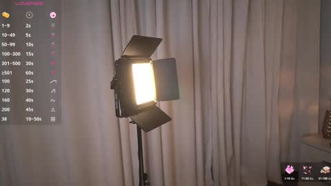 Snapshot of ximena_cortez3 chatting on 02.21.25 Ximena cortez online show from 02.21.25