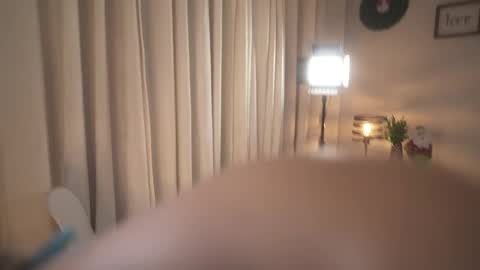 Snapshot of ximena_cortez3 chatting on 12.05.25 Ximena cortez online show from 12.05.25