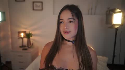 Snapshot of ximena_cortez3 chatting on 06.23.26 Ximena cortez online show from 06.23.26