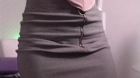 Snapshot of ximenaa_suarez chatting on 01.09.25 ximena suarez online show from 01.09.25