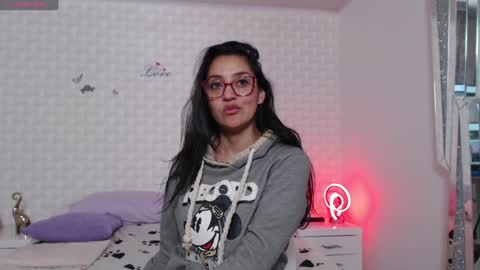 Snapshot of ximenaa_suarez chatting on 01.21.25 ximena suarez online show from 01.21.25