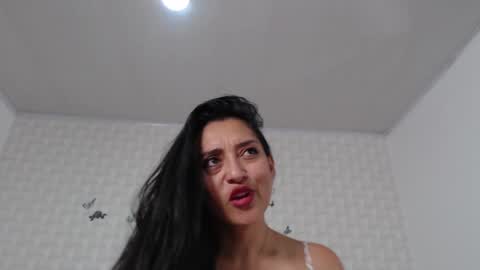 Snapshot of ximenaa_suarez chatting on 02.01.25 ximena suarez online show from 02.01.25