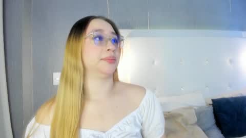   ximena  online show from 07.02.26