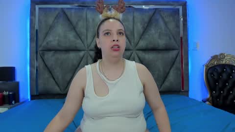 Snapshot of ximenarusso chatting on 12.15.24 online show from 12.15.24