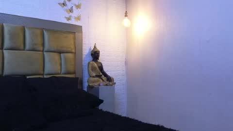 Snapshot of ximenawilliamss chatting on 10.26.25 ximena online show from 10.26.25