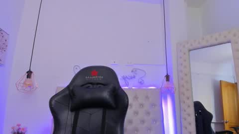 xiomara_cortes online show from 02.25.25