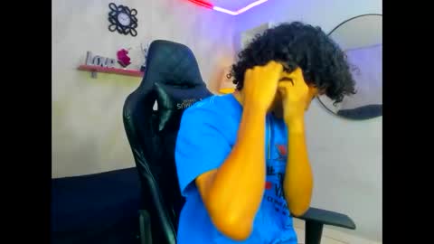 Snapshot of xion_ez chatting on 11.16.25 xion_ez online show from 11.16.25