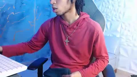 Snapshot of xion_ez chatting on 03.13.26 xion_ez online show from 03.13.26