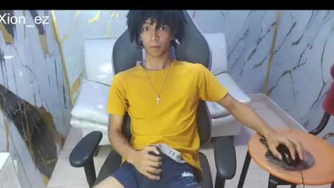 Snapshot of xion_ez chatting on 07.24.26 xion_ez online show from 07.24.26