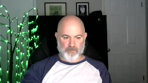 Snapshot of xjohnniex77 chatting on 12.15.25 MrSlowBurn77 online show from 12.15.25