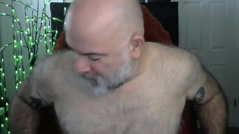 Snapshot of xjohnniex77 chatting on 01.06.26 MrSlowBurn77 online show from 01.06.26