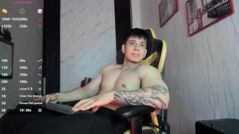 Snapshot of xkevyn chatting on 10.03.25 online show from 10.03.25