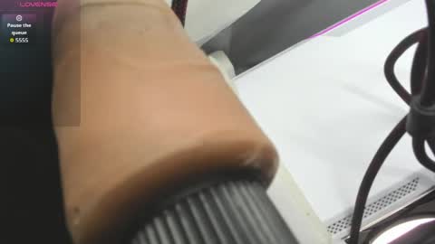 Snapshot of xkim_starx chatting on 05.18.26 welcome friends online show from 05.18.26