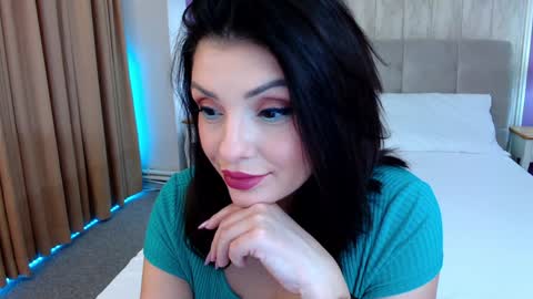 Kim online show from 02.04.25