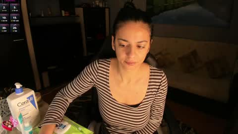 Lara online show from 01.14.25