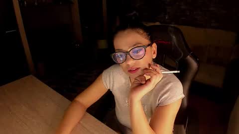 Lara online show from 02.15.26