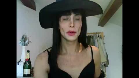 Wendy online show from 10.24.25