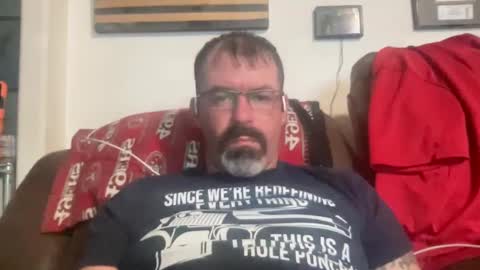 Snapshot of xmountainx chatting on 12.05.24 Mountain online show from 12.05.24