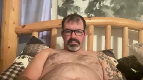 Snapshot of xmountainx chatting on 10.17.25 Mountain online show from 10.17.25