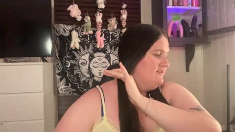 xopeachybaby online show from 07.30.26