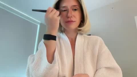jenn online show from 07.09.26