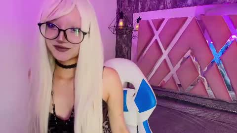 Xayah online show from 06.29.26