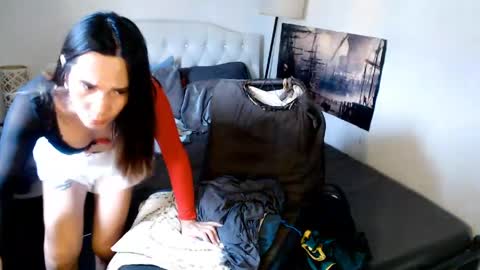 Snapshot of xqueenyasiandomcumx chatting on 06.08.26 address me as QUEEN NINA A Little Bit of ANGELIC FACE with a Wild Demonic Side online show from 06.08.26
