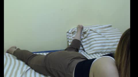 Snapshot of xsexyhotmomma69x chatting on 11.02.25 merayel online show from 11.02.25