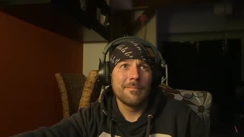 Snapshot of xtedx23 chatting on 02.01.25 xtedx23 online show from 02.01.25