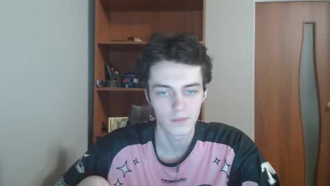 traqqq online show from 11.24.25