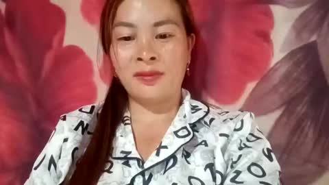 Snapshot of xuxulove00 chatting on 09.14.25 xuxulove00 online show from 09.14.25