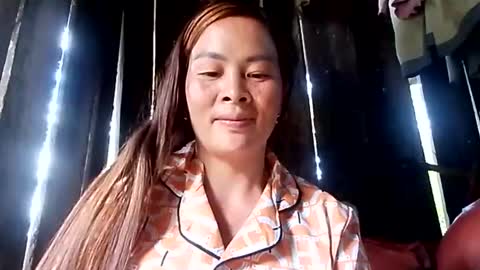 Snapshot of xuxulove00 chatting on 09.20.25 xuxulove00 online show from 09.20.25