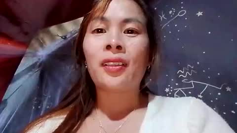 Snapshot of xuxulove00 chatting on 11.28.25 xuxulove00 online show from 11.28.25