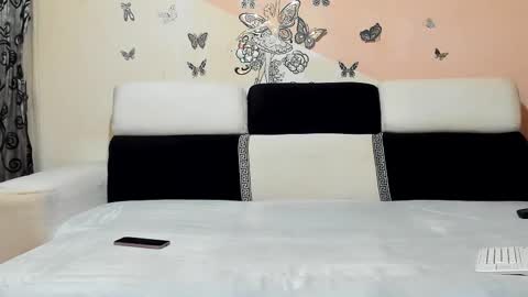 xveryhotcouple online show from 11.30.25