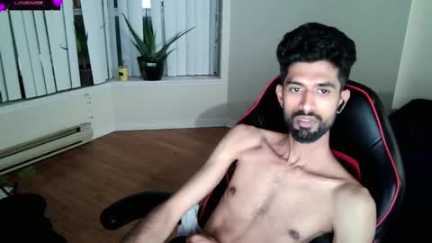 Snapshot of xwuvzyew chatting on 01.26.25 x online show from 01.26.25