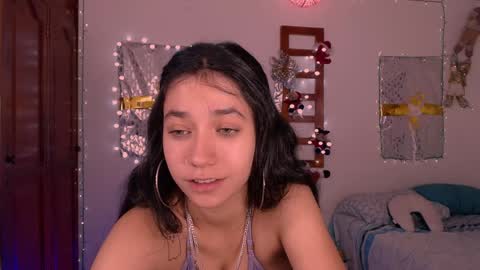 Snapshot of xx_x_mg chatting on 12.10.24 Jacky online show from 12.10.24