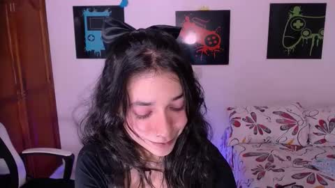 Snapshot of xx_x_mg chatting on 09.17.25 Jacky online show from 09.17.25