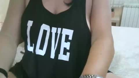 HotMomAlex online show from 09.16.25