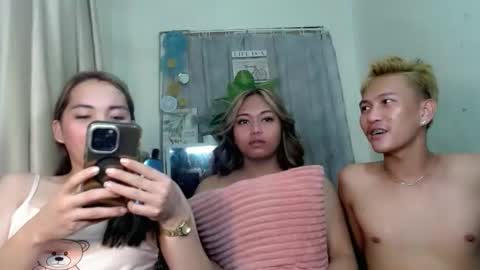 Snapshot of xxapplebabexx chatting on 10.05.25 xxapplebabexx online show from 10.05.25