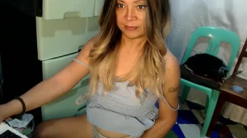 Snapshot of xxaprillovexx chatting on 02.08.25 xxaprillovexx online show from 02.08.25