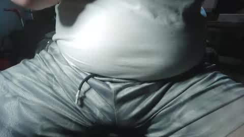 Snapshot of xxdadbod4ladiesxx chatting on 03.10.26 xxdadbod4ladiesxx online show from 03.10.26