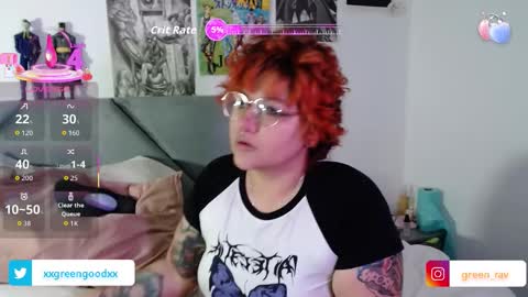 Snapshot of xxgreengoodxx chatting on 11.02.25 xxgreengoodxx online show from 11.02.25