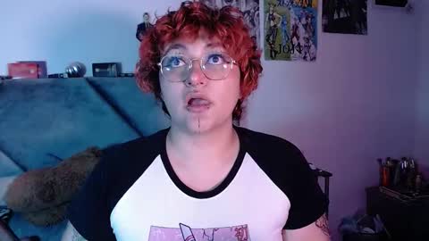 Snapshot of xxgreengoodxx chatting on 11.26.25 xxgreengoodxx online show from 11.26.25