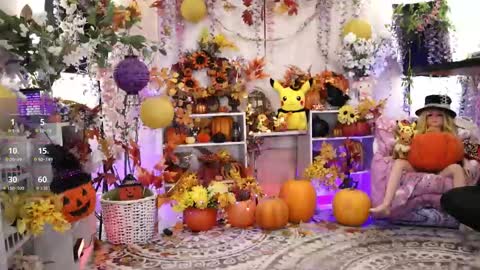 Haylee Marie  online show from 10.22.25